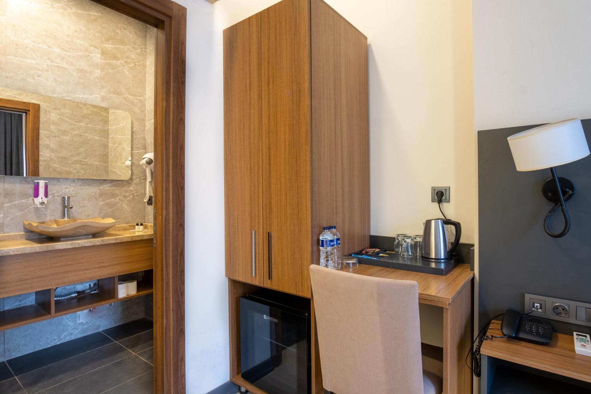 Orange Sisli Hotell Istanbul Exteriör bild